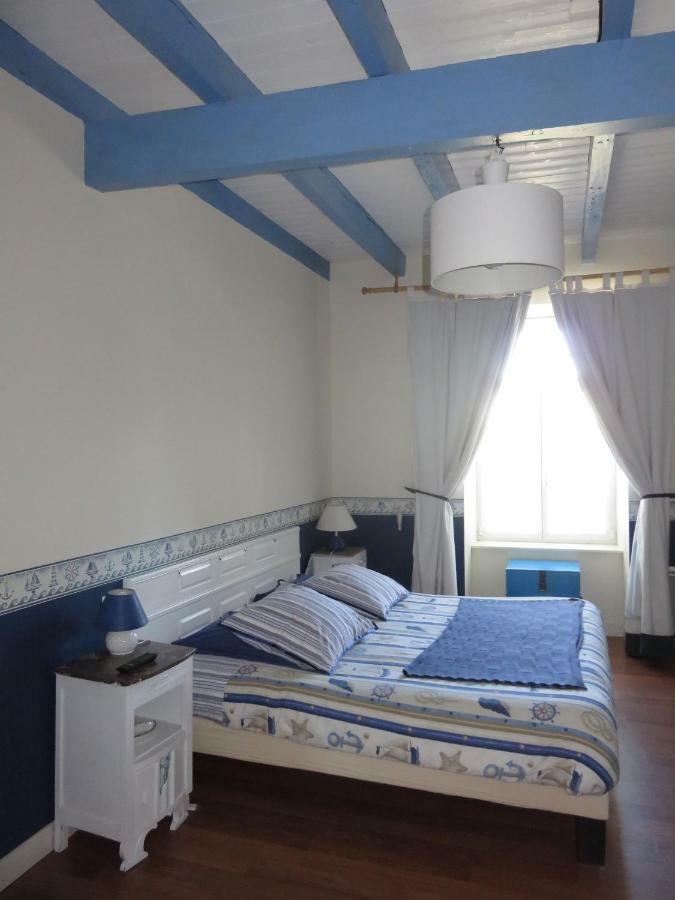Le Moulin Du Couffon Hotell Kerlouan Exteriör bild